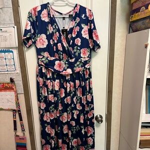 Fisoul 2XL Floral Maxi Dress
